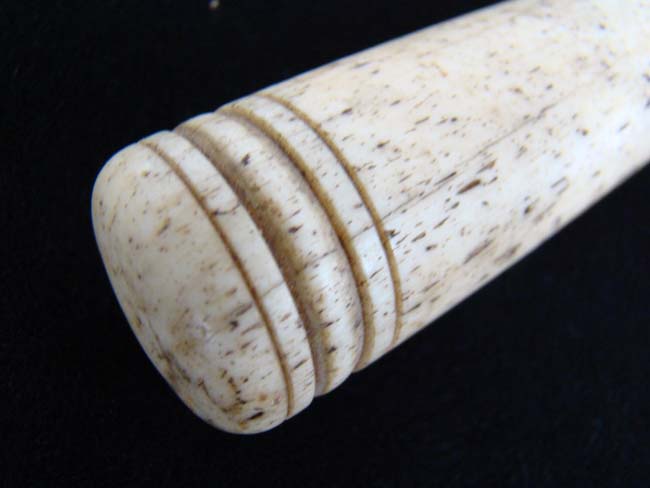 A 19th century Whalebone Fid measuring 10" — image 2